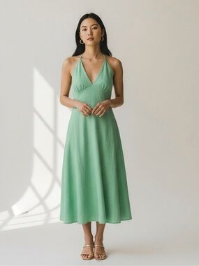 Le Chateau NWT classic whimsical linen green halter top style sundress medium